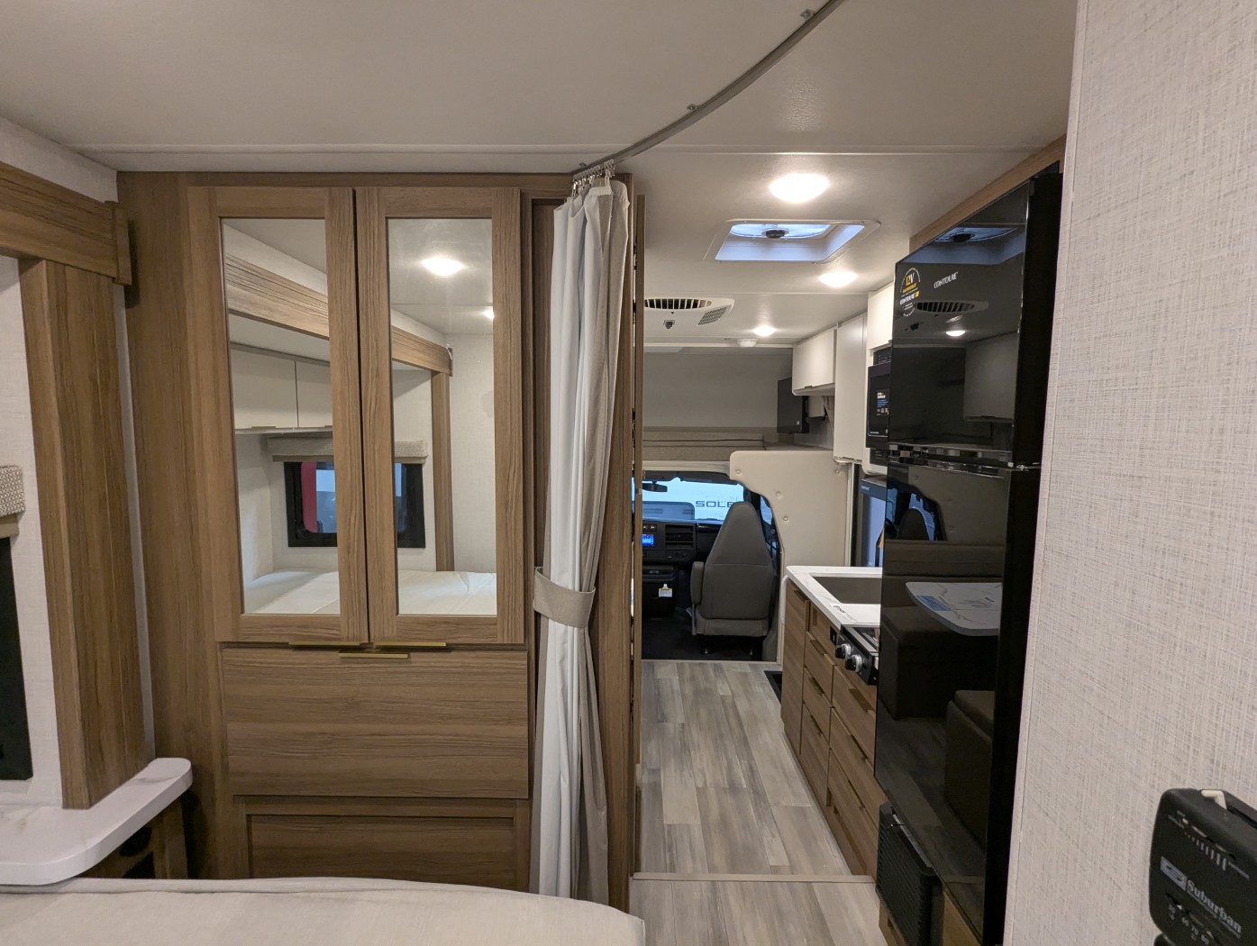 2027 Thor Motor Coach Four Winds 22Z - Image 26