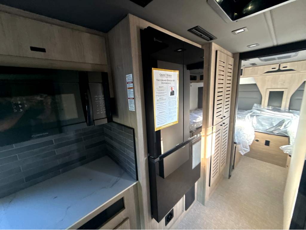 2027 GRAND DESIGN LINEAGE SERIESF 29AN5 - Image 21