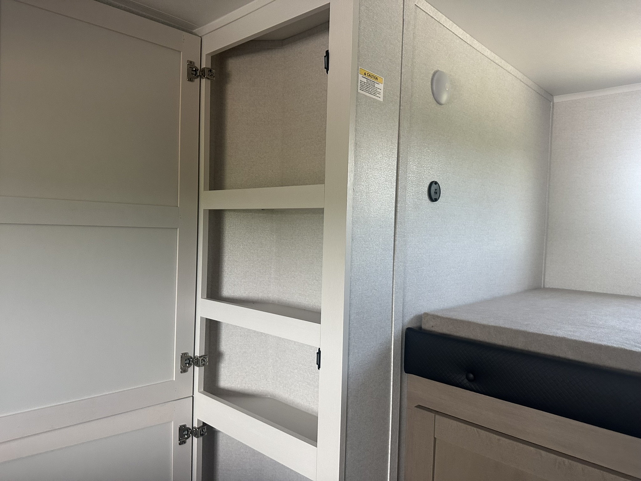 2027 JAYCO EAGLE 312BHOK - Image 30