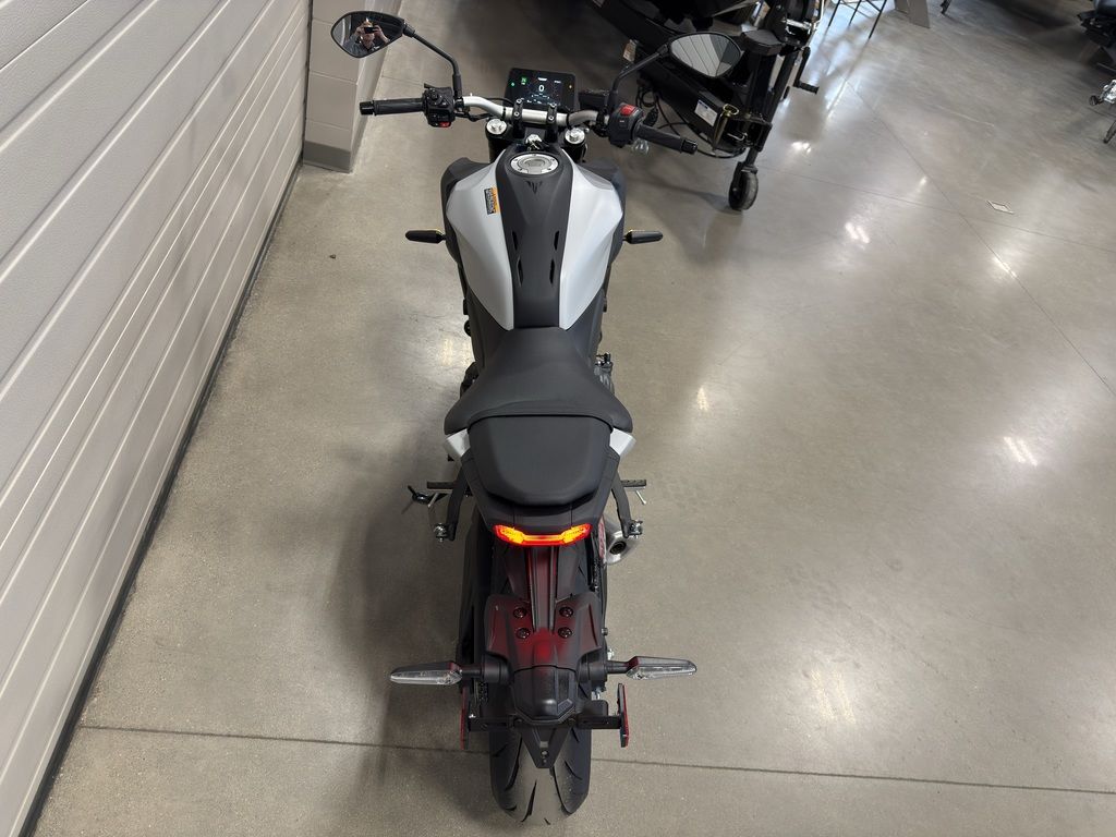 2026 Yamaha MT-07 - Image 10