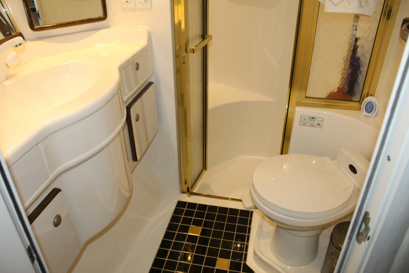1996 Sea Ray 500 Sundancer - Image 47