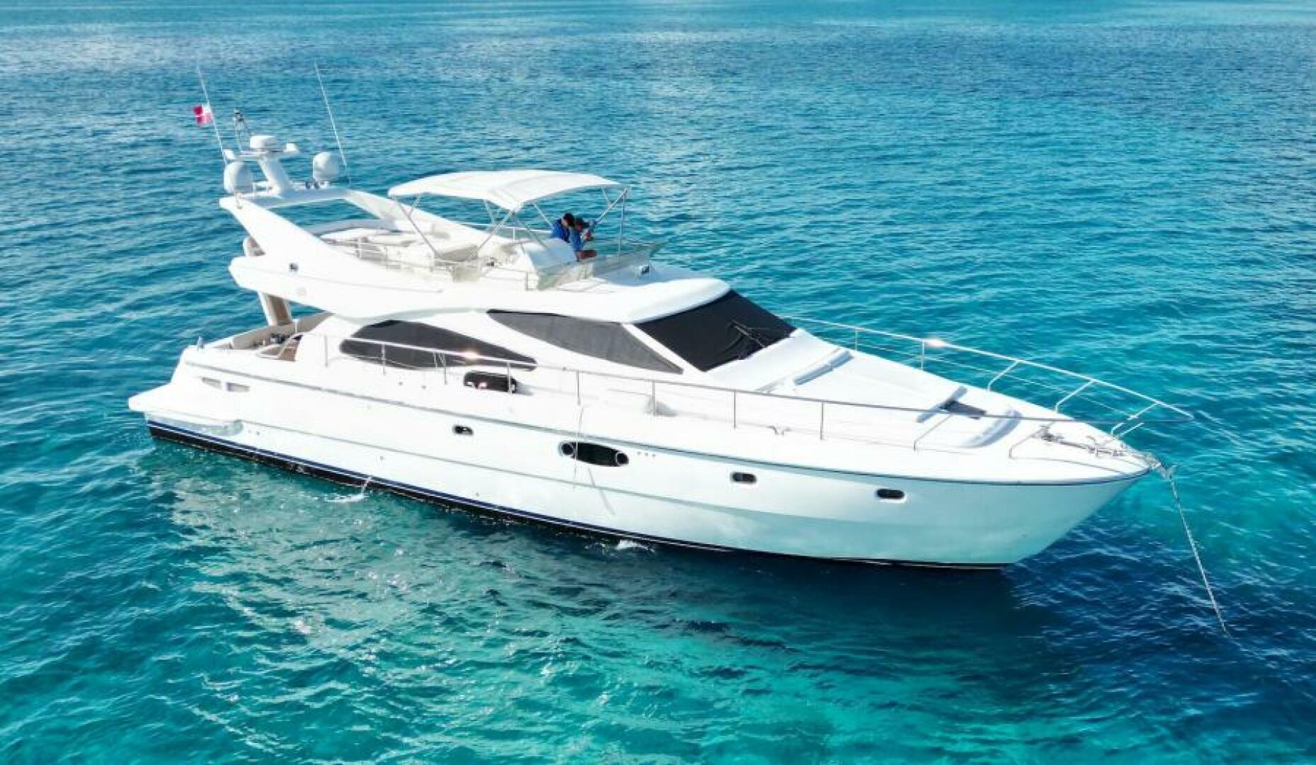 2003 Ferretti Yachts 590 Motor Yacht - Image 1