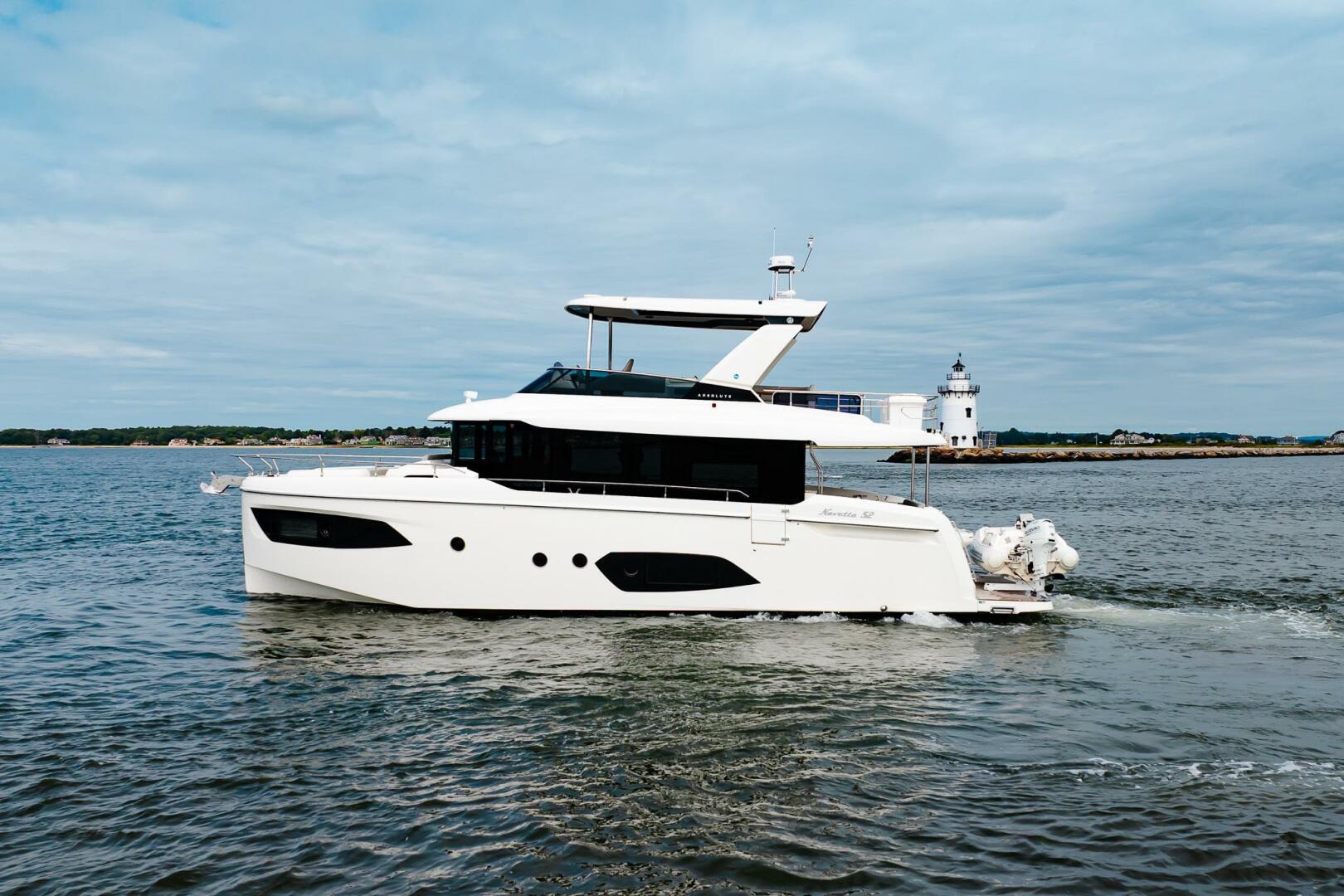 2023 Absolute Navetta 52 - Image 6