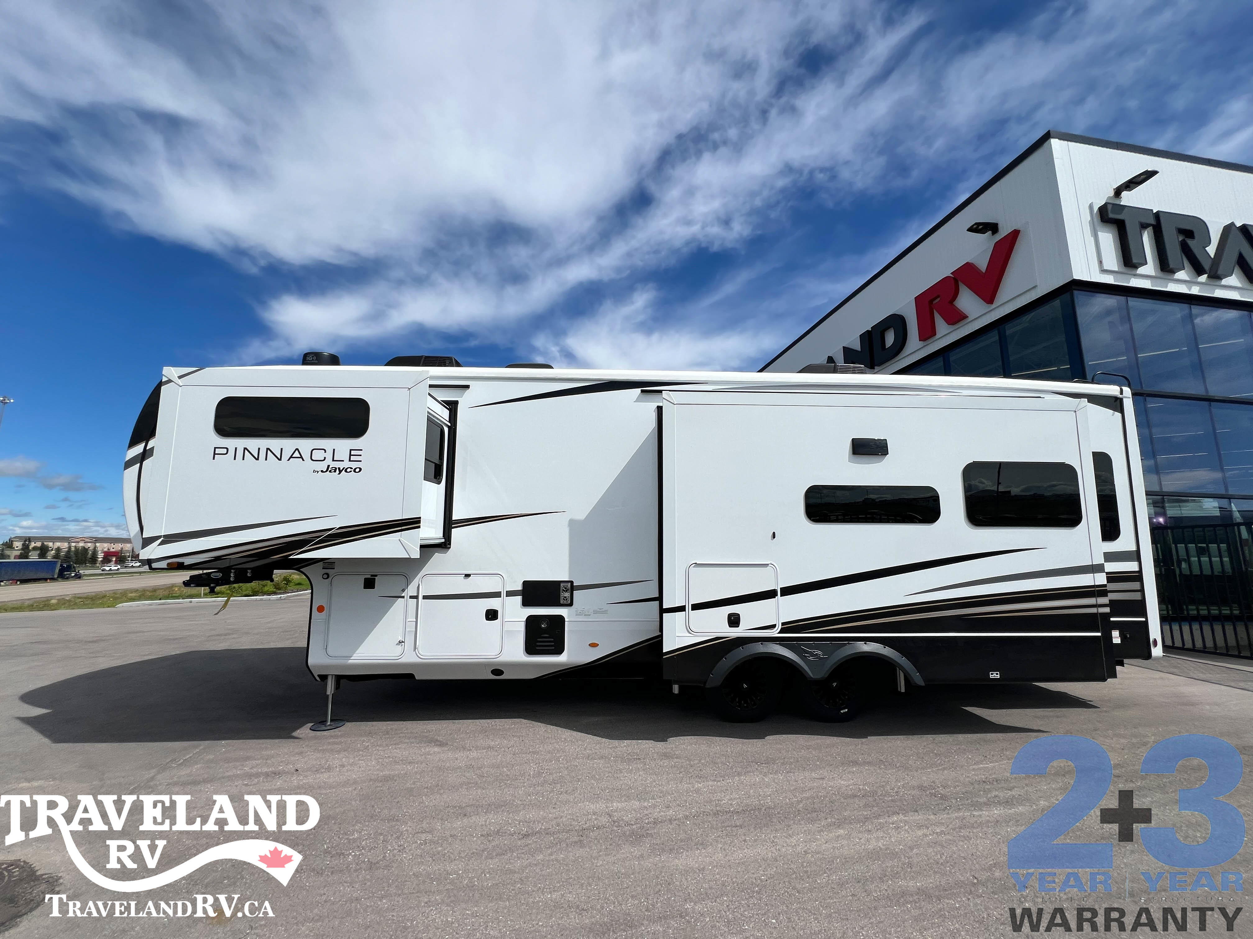 2026 Jayco Pinnacle 32RLTS - Image 10
