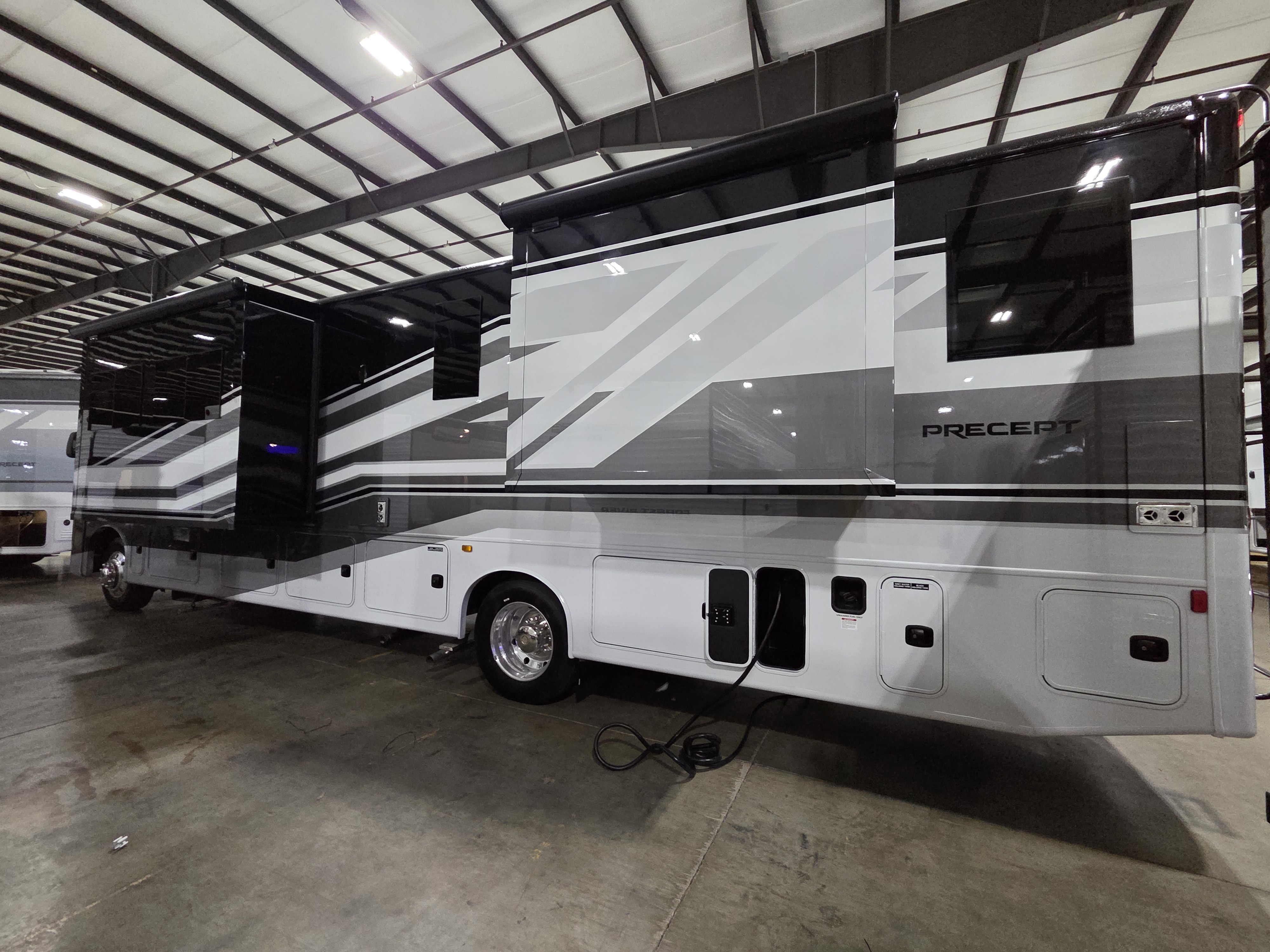 2027 Jayco Precept 36C - Image 3