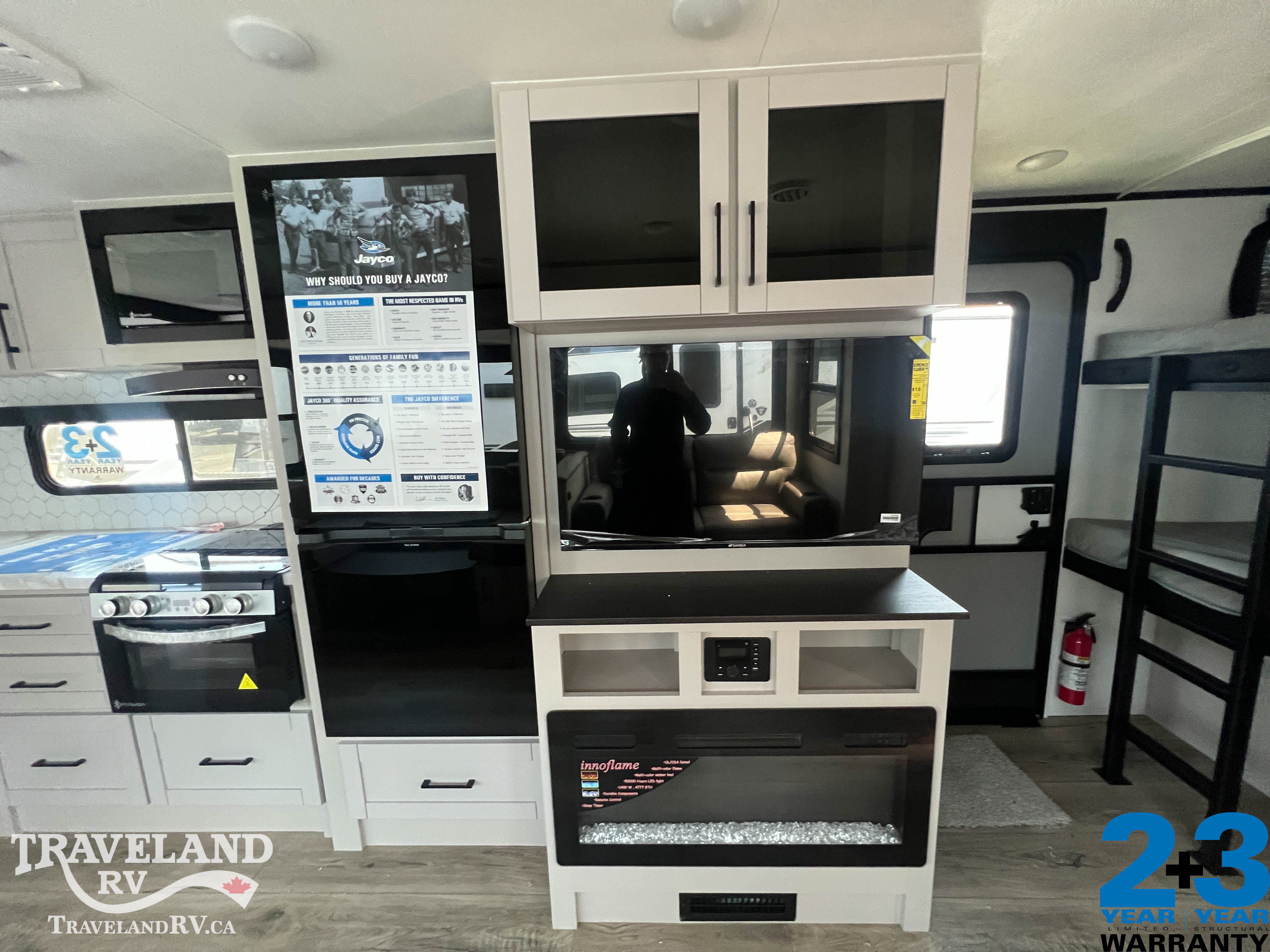 2026 Jayco Jay Feather 27BH - Image 14