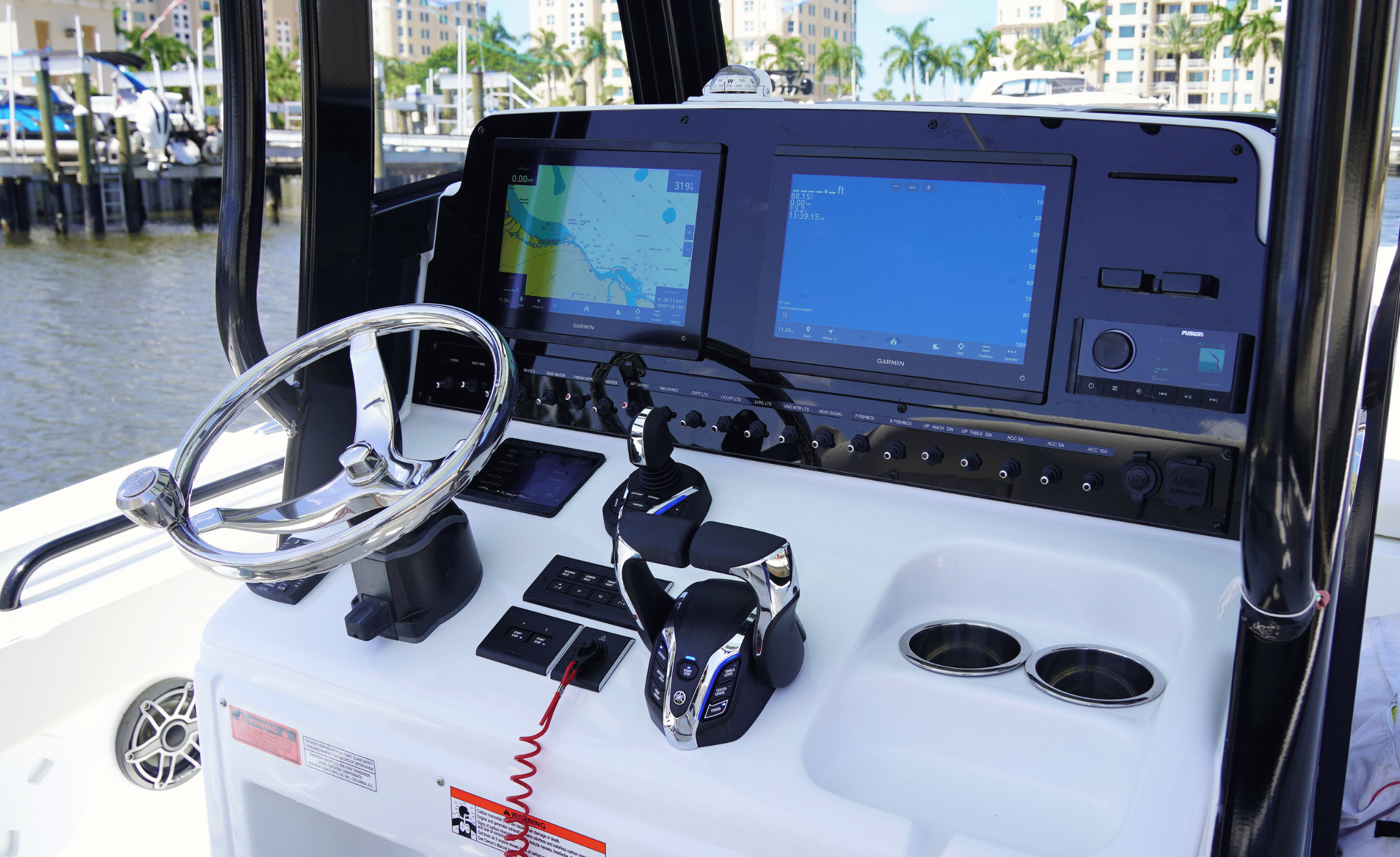 2027 SEA HUNT ULTRA 265SE - Image 22