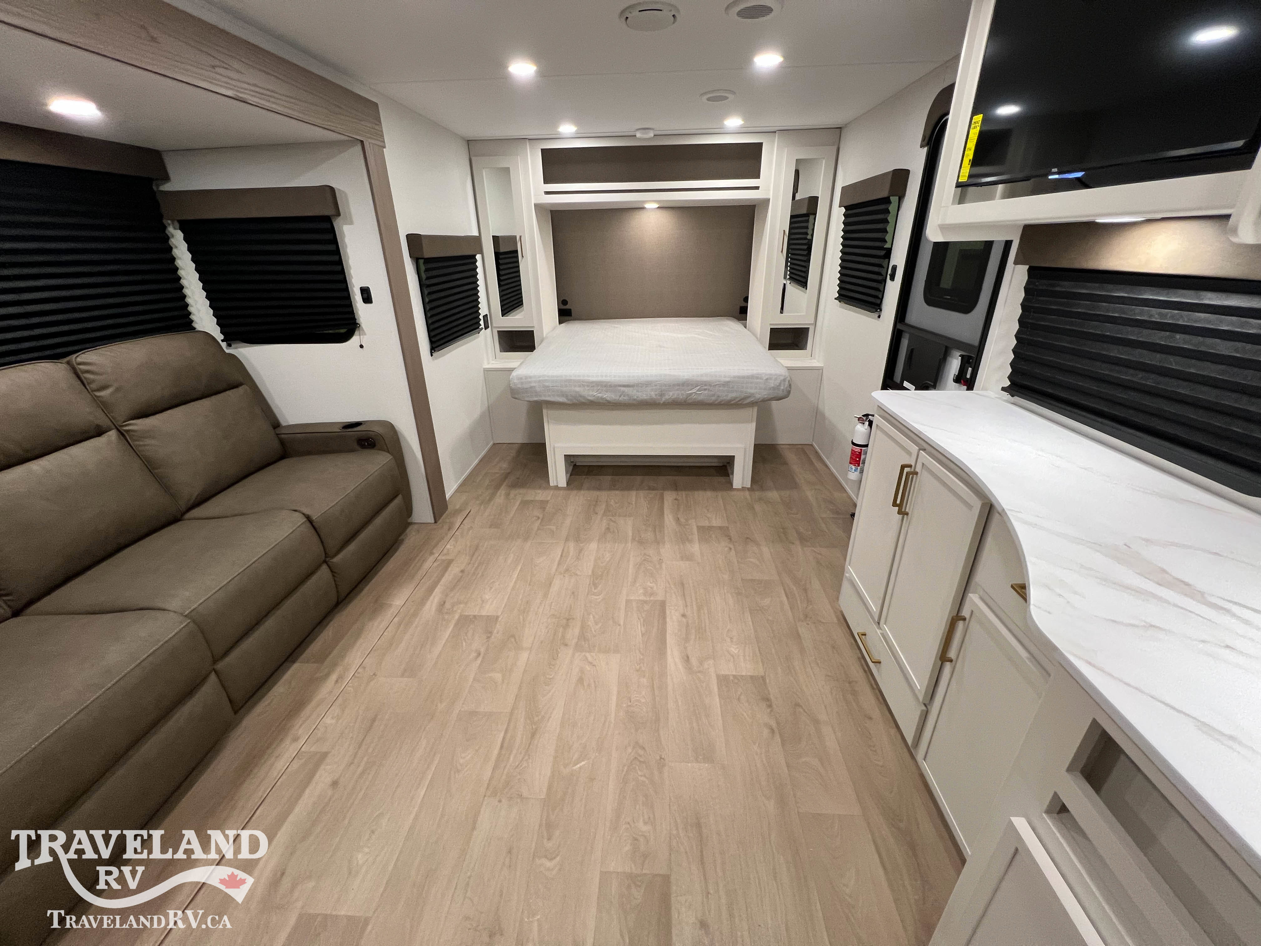 2026 Grand Design Transcend XPLOR 20MKX - Image 31