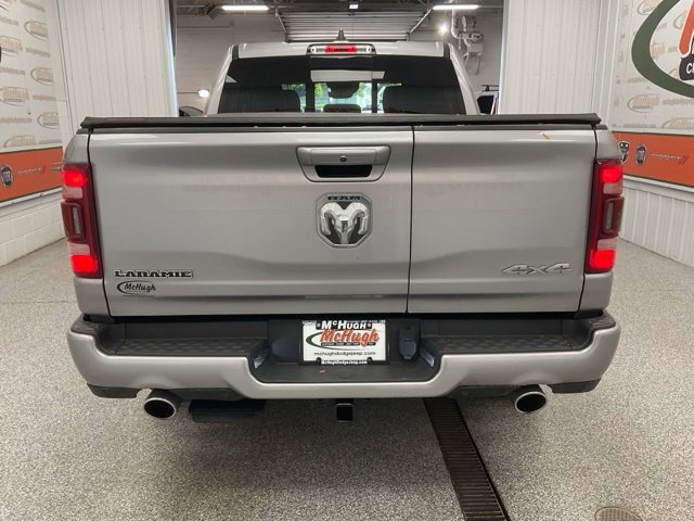 2023 Ram 1500 Pickup Crew Cab Laramie eTorque 4WD - Image 11