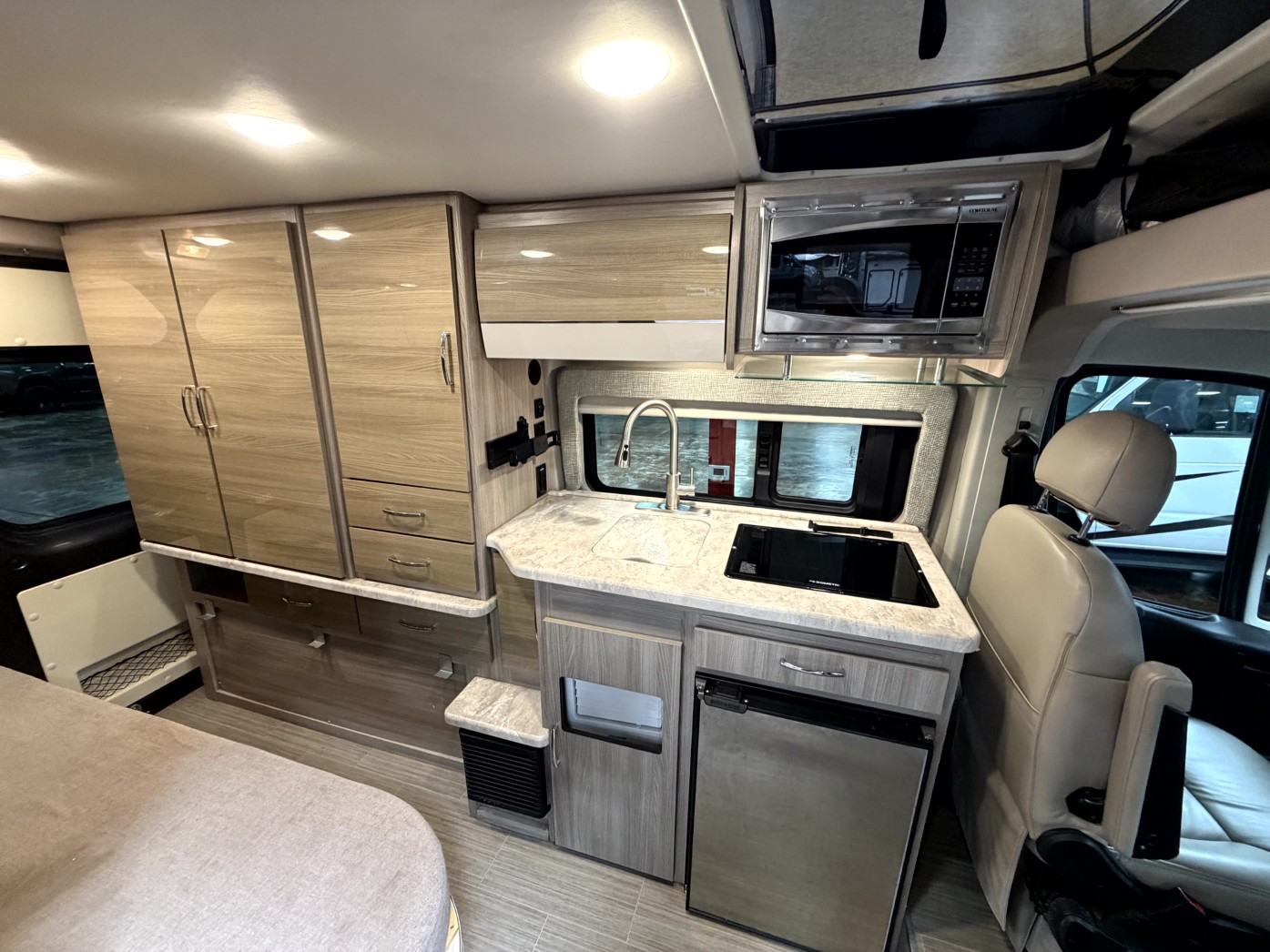 2022 Thor Motor Coach Scope 18T - Image 11