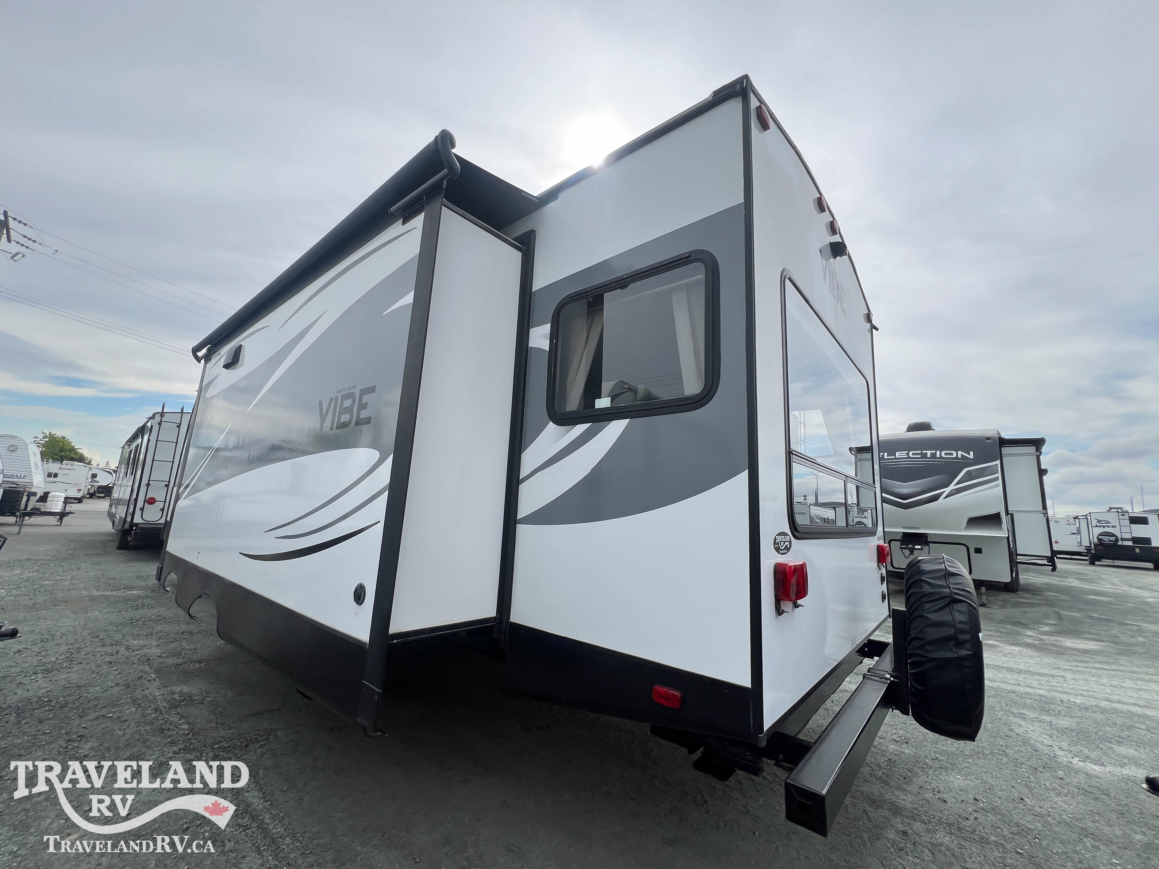 2019 Forest River Vibe 288RLS - Image 6