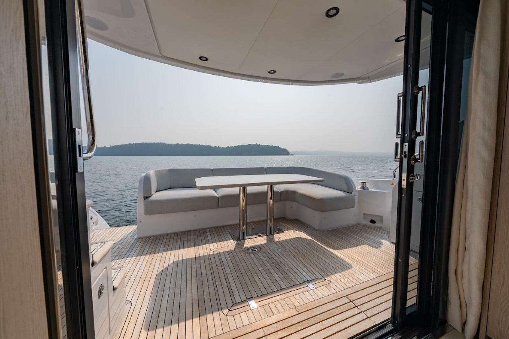 2023 Azimut Fly 53 - Image 41