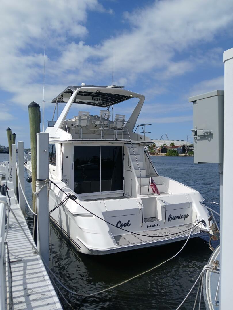 1997 Sea Ray 550 Sedan Bridge - Image 3