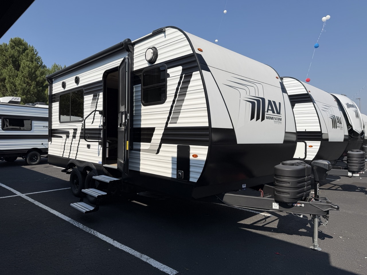 2026 Grand Design Momentum MAV 17MAV - Image 1
