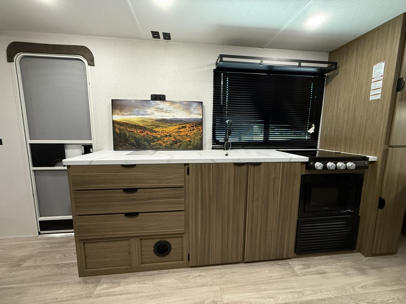 2026 Forest River Wildwood FSX 266BHLE - Image 10