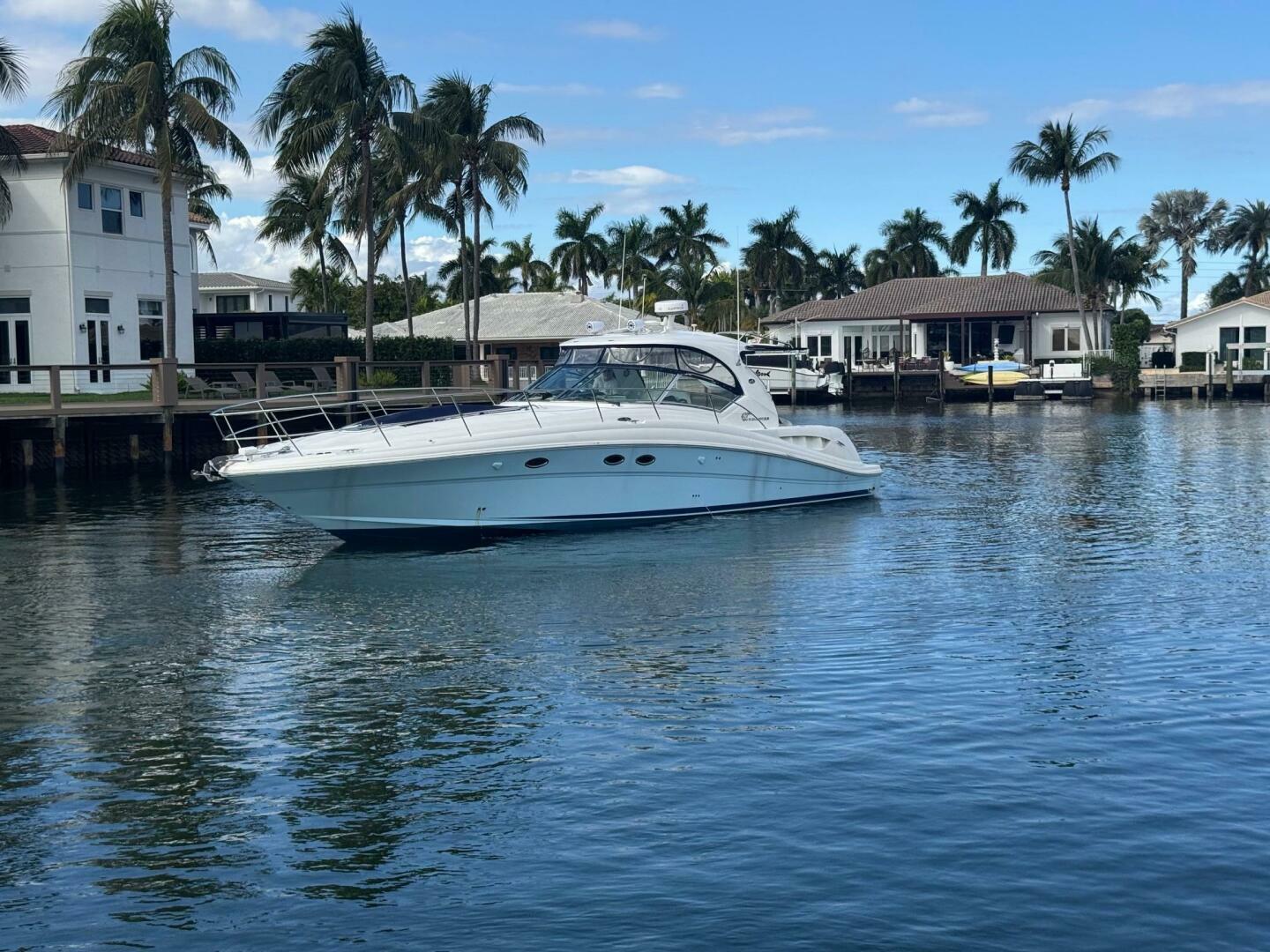2005 Sea Ray Sundancer - Image 2