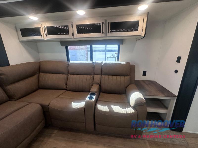 2026 PALOMINO PUMA 423LFT - Image 35