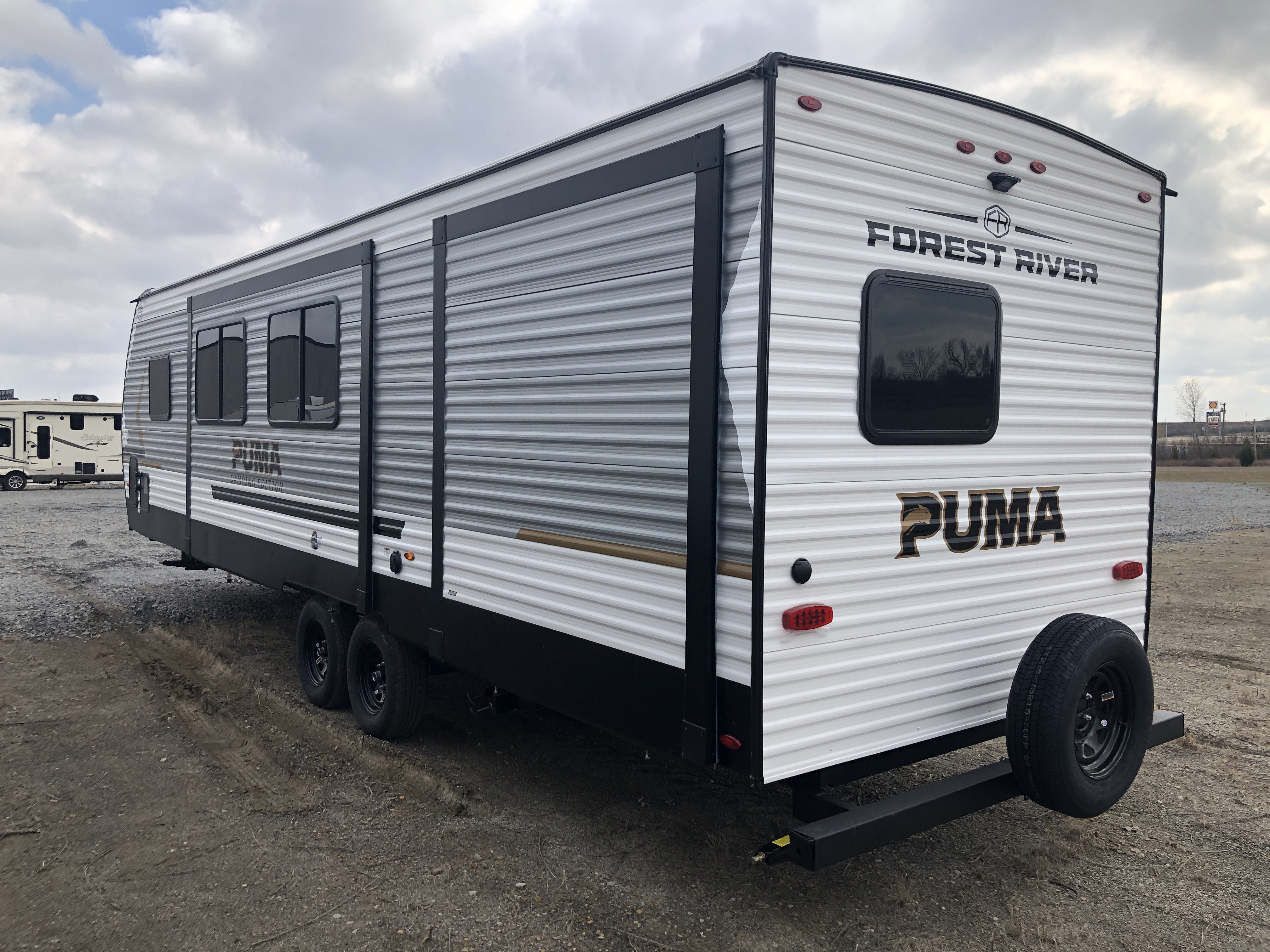 2026 Forest River Puma Camping Edition 305BHCE - Image 5
