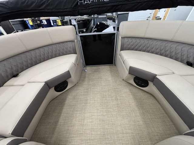 2026 HARRIS CRUISER 210 CWDH - Image 15