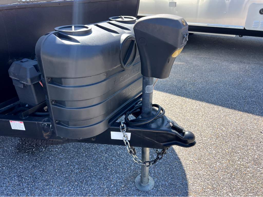 2019 COACHMEN SPIRIT 2245BH - Image 24