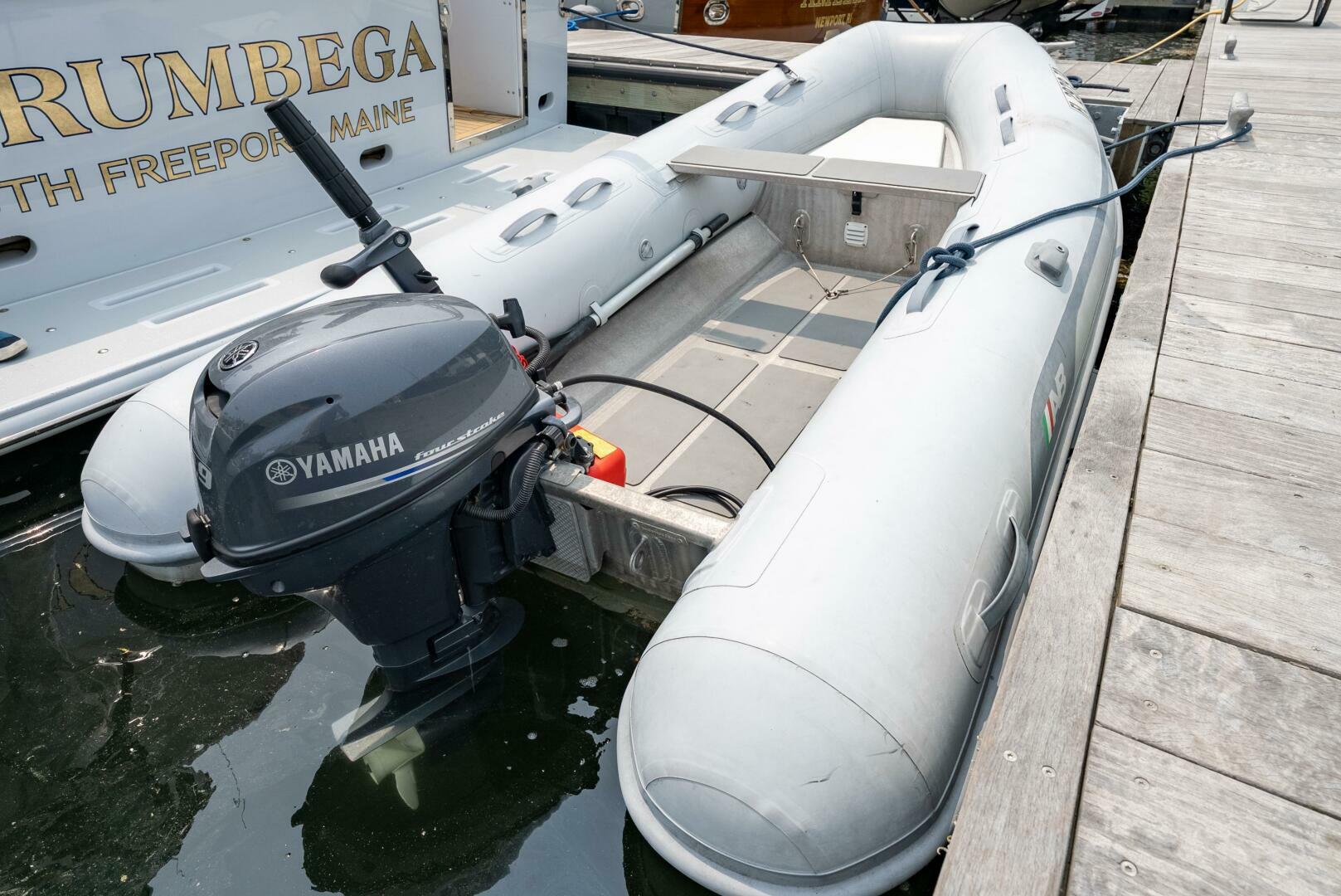 2019 Lowell Flybridge - Image 38
