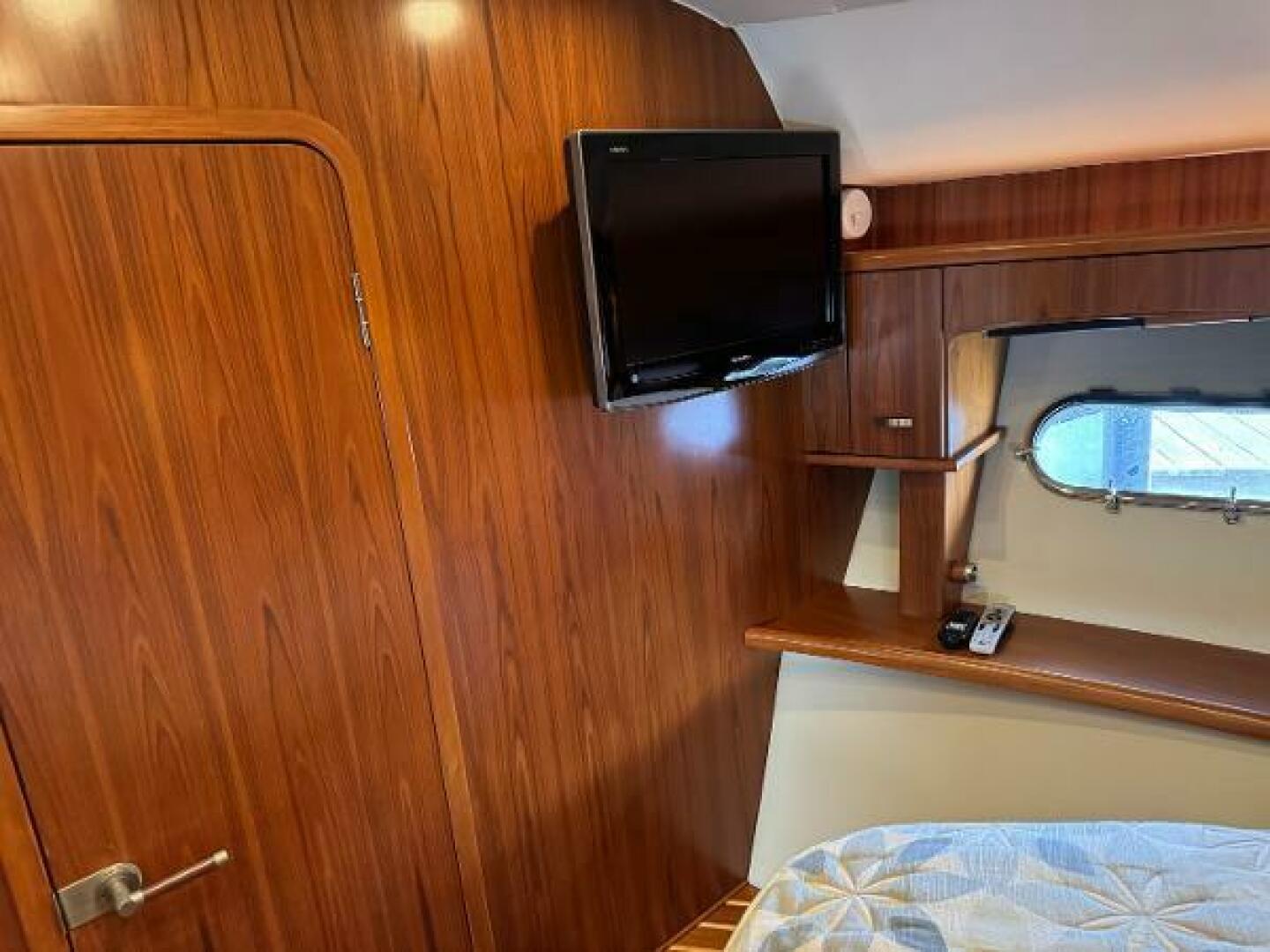 2010 Tiara Yachts 5800 Sovran - Image 70