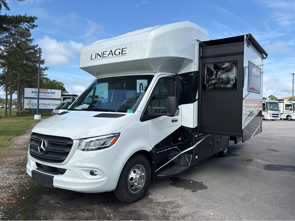 2026 Grand Design Lineage Series M 25TK - Image 3