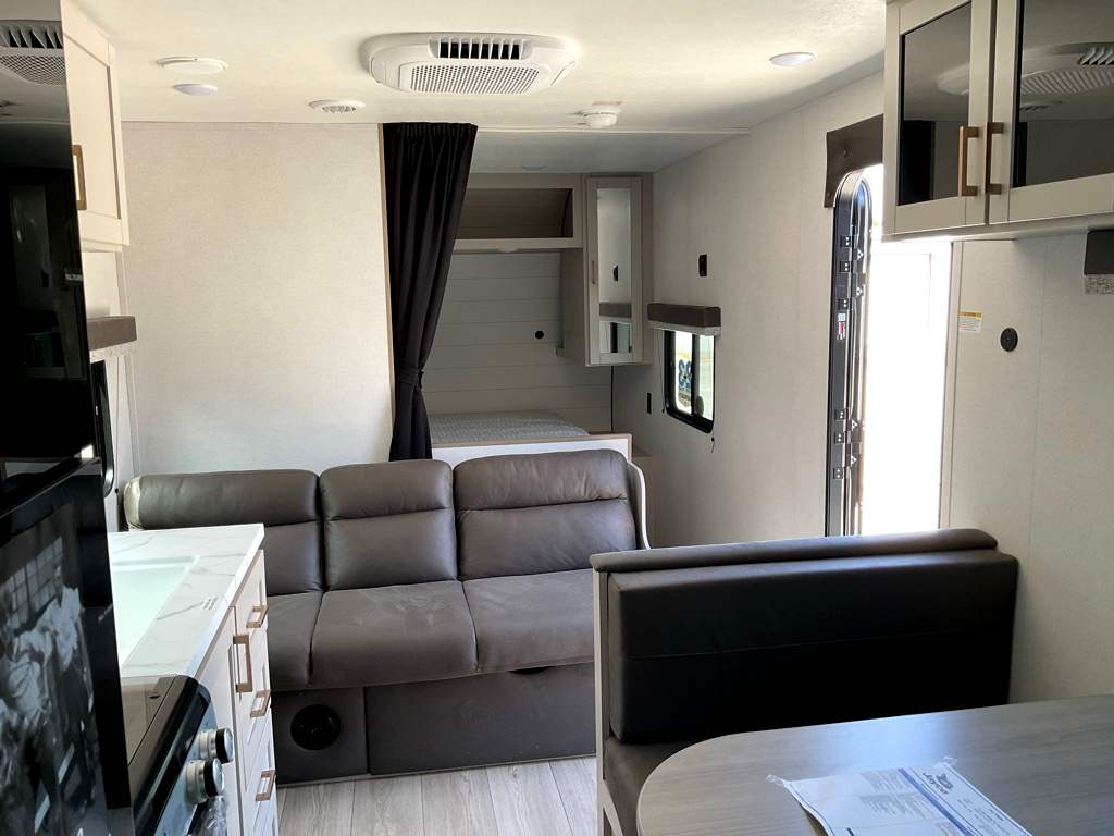 2027 JAYCO Jay Flight 260BH - Image 8