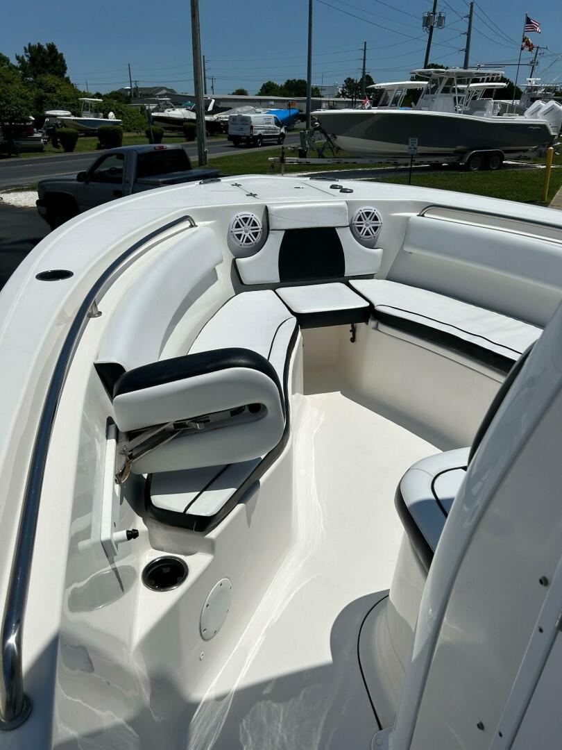 2019 Tidewater 232 Adventure - Image 27