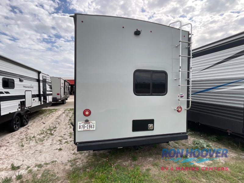 2021 WINNEBAGO 3033BH - Image 4