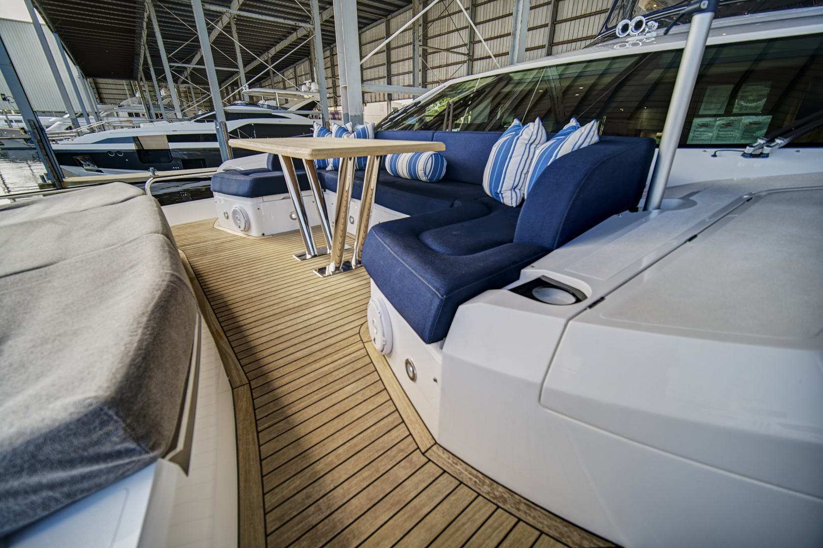2019 Sunseeker 86 Yacht - Image 25