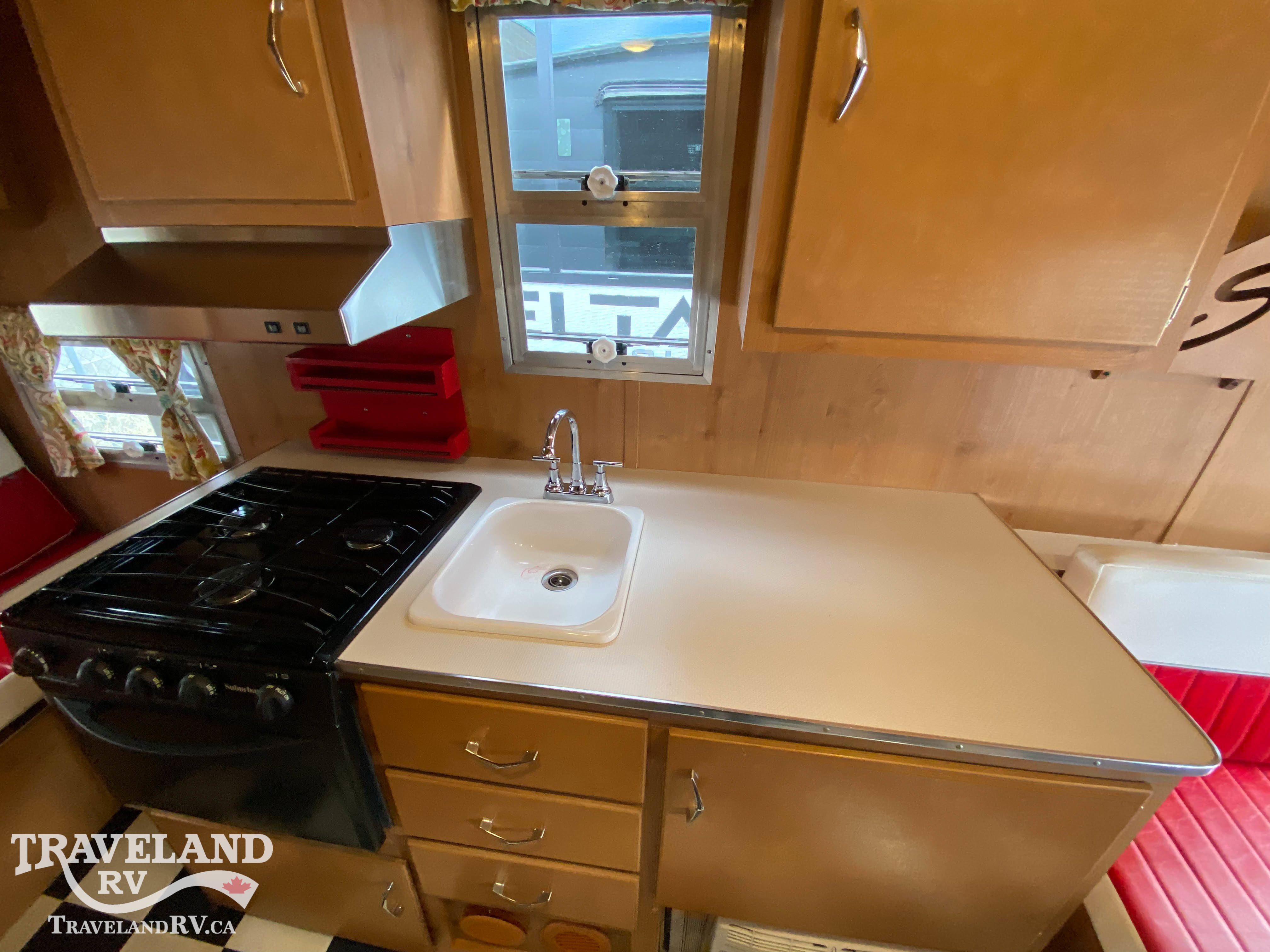 2015 FOREST RIVER SHASTA AIRFLYTE 16 - Image 12