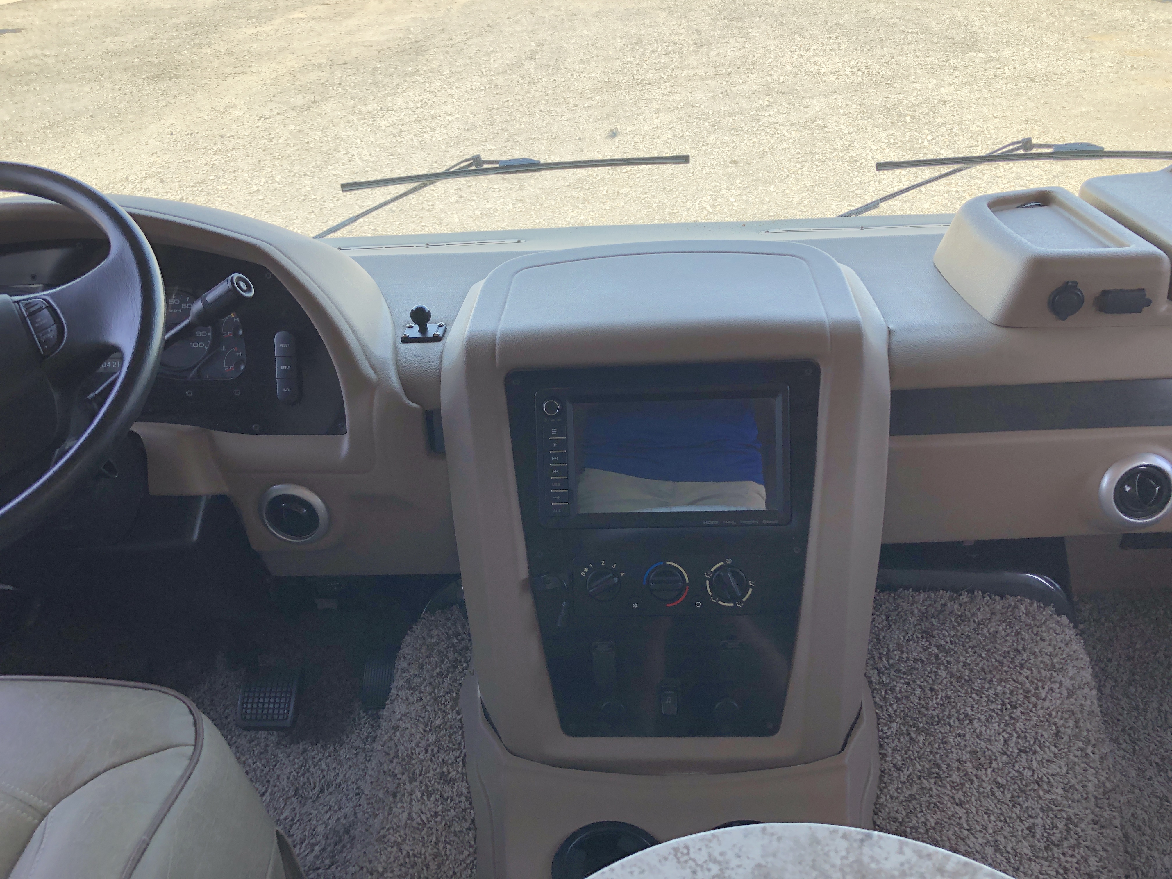 2019 Forest River GEORGETOWN GT5 31R - Image 12