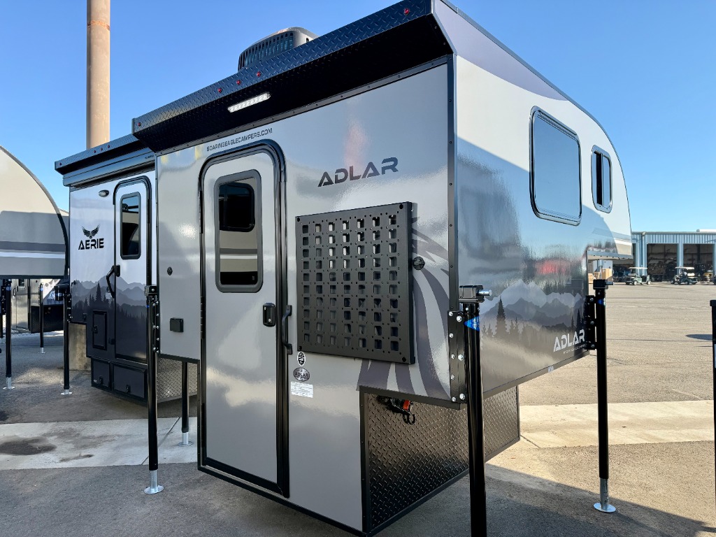 2026 Adlar Truck Topper 5.5 XL - Image 1