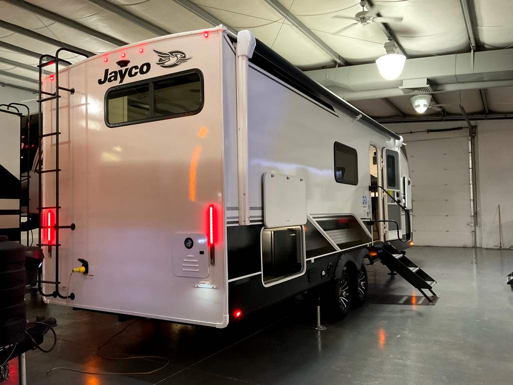 2026 JAYCO Eagle 265 FKDS HT - Image 23