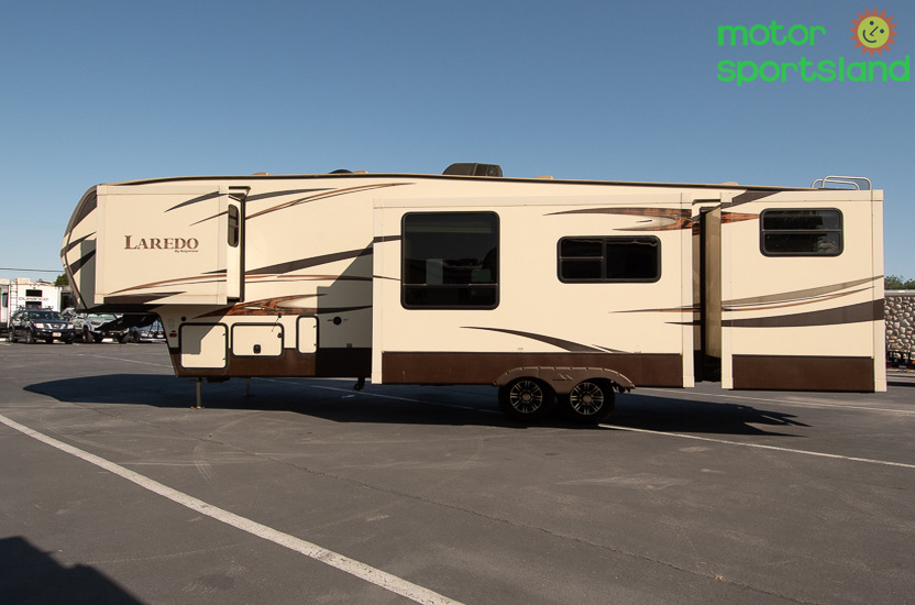 2014 Keystone Laredo 3325TG - Image 6