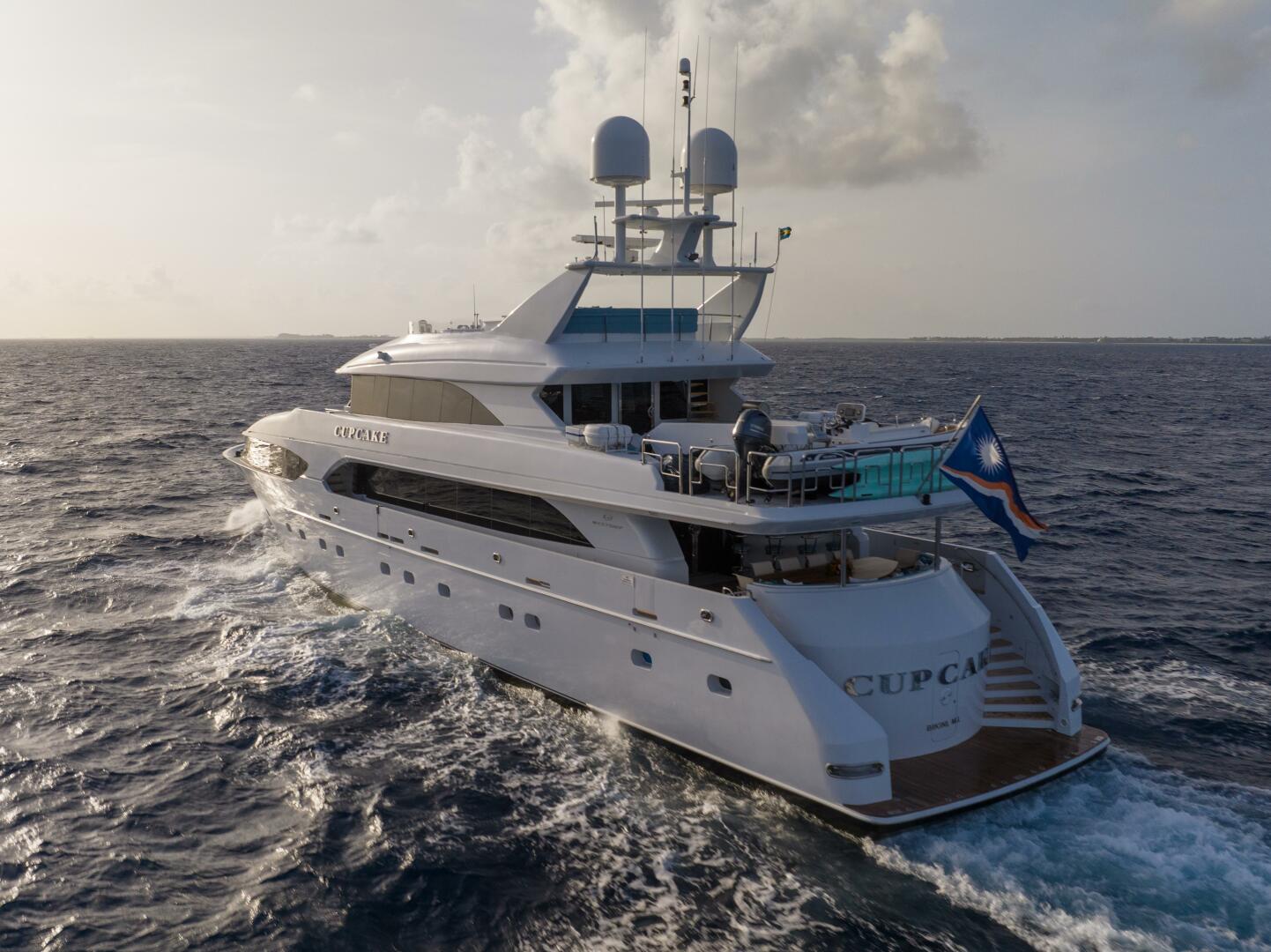 2001 Westship Skylounge - Image 56