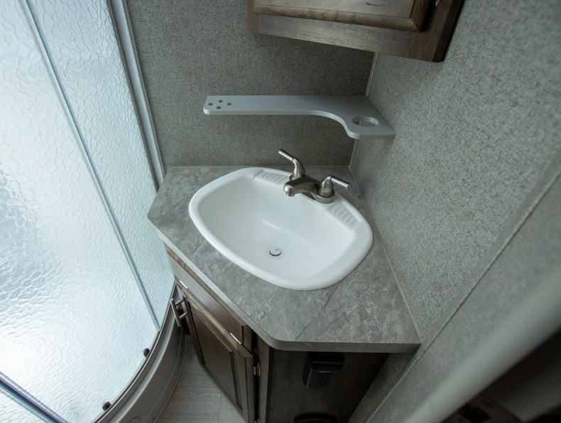 2019 Forest River Rockwood Ultra Lite 2604WS - Image 15