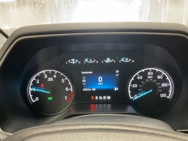 2023 Ford F-150 Crew Cab XLT 4WD - Image 11