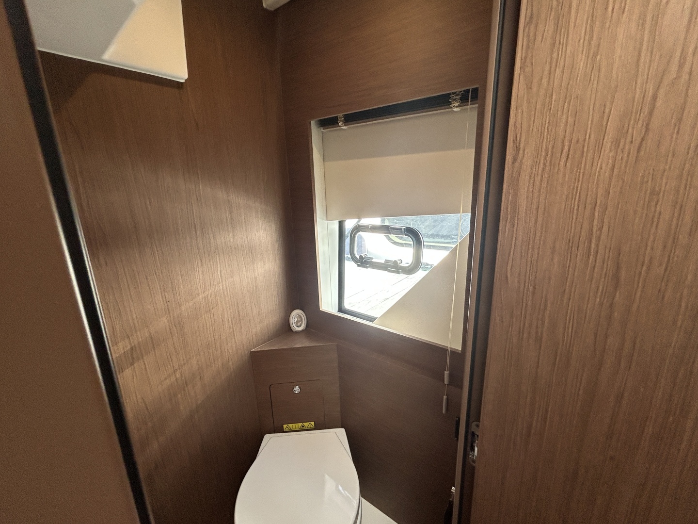 2018 Beneteau GRAN TURISMO 50 - Image 38