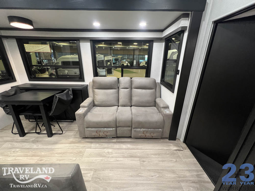 2027 Jayco Seismic Fifth Wheel Toy Hauler 395 - Image 16