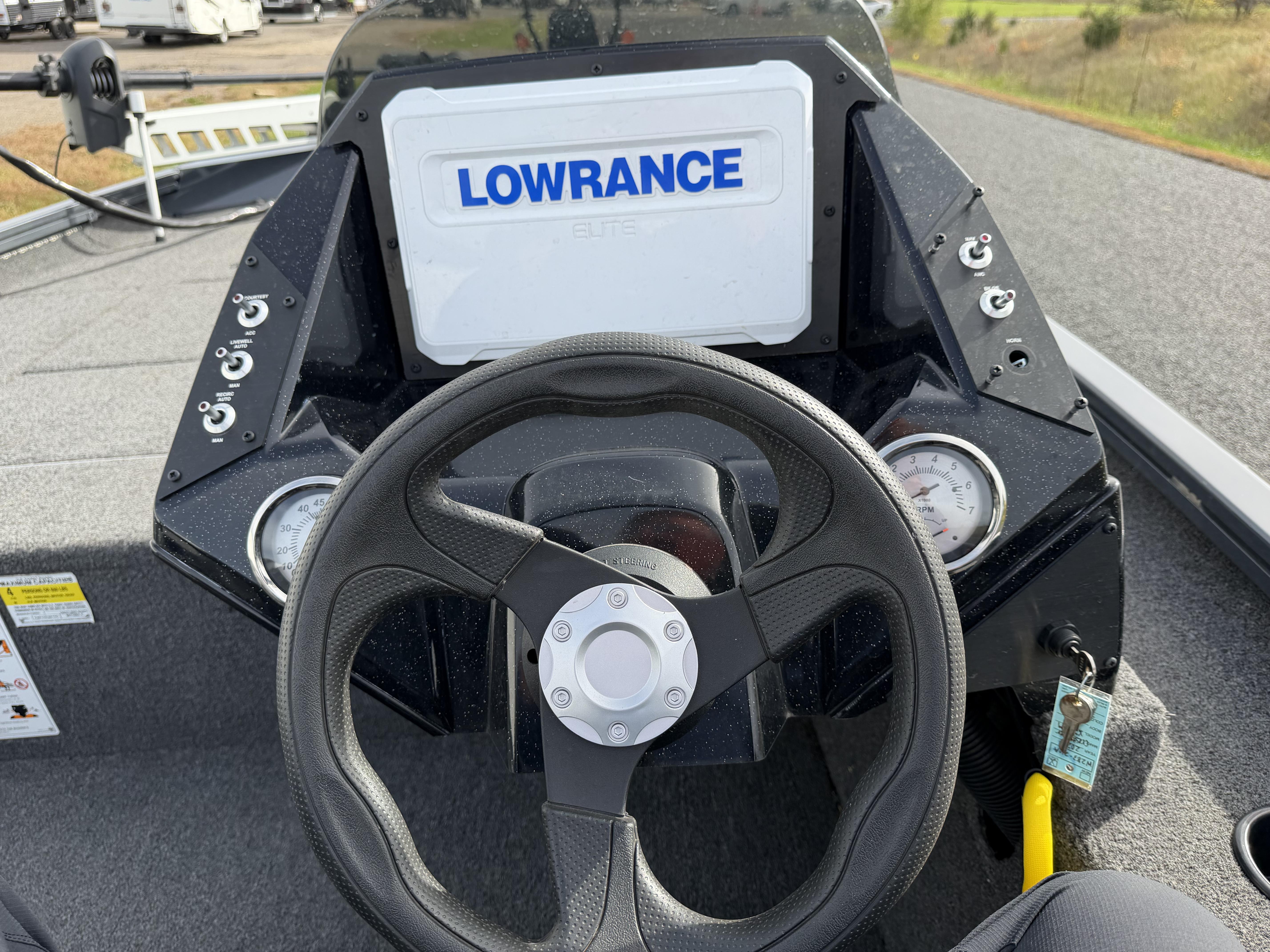 2024 CRESTLINER XT 179 BASS - Image 17
