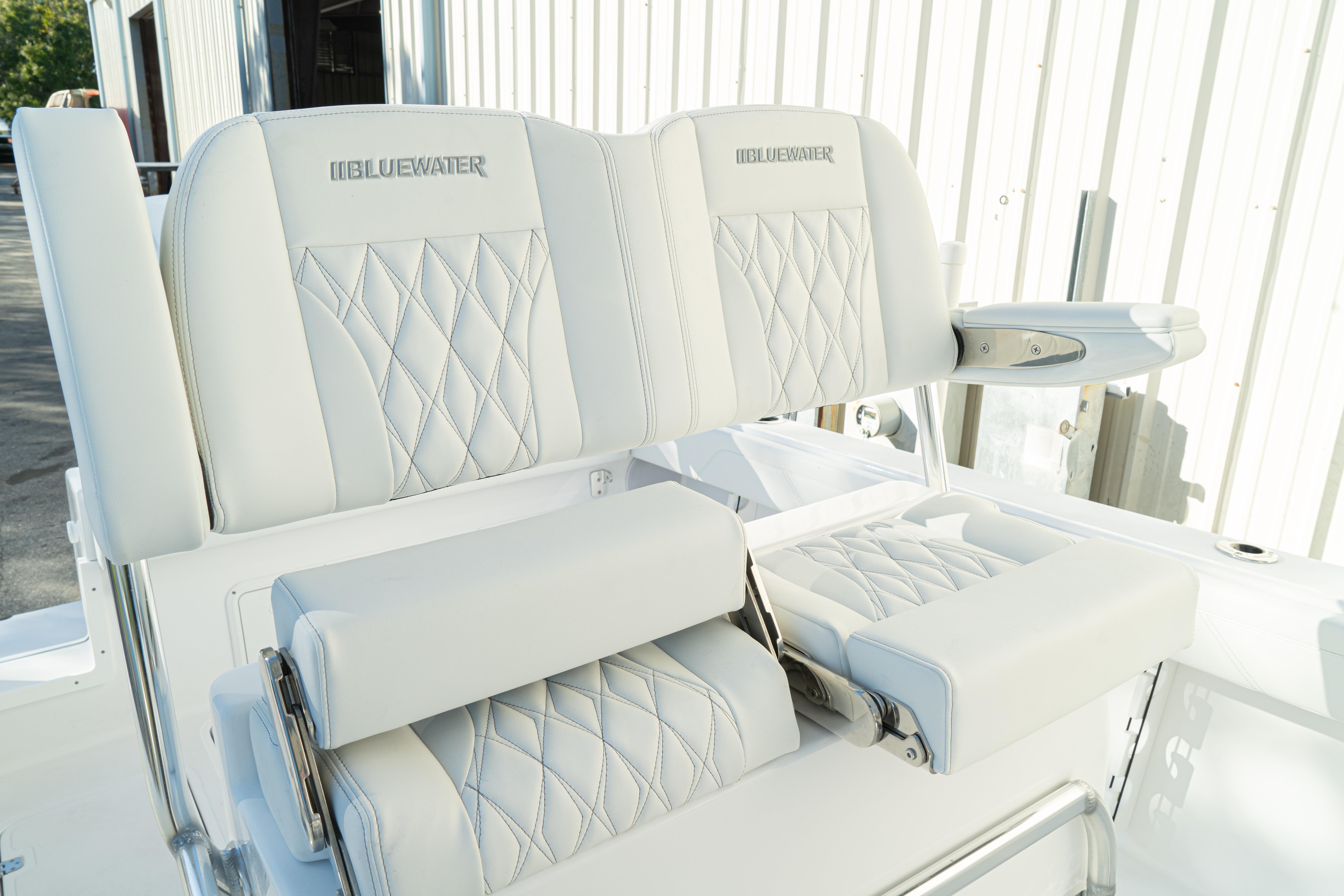 2027 Bluewater Sportfishing 23t - Image 6