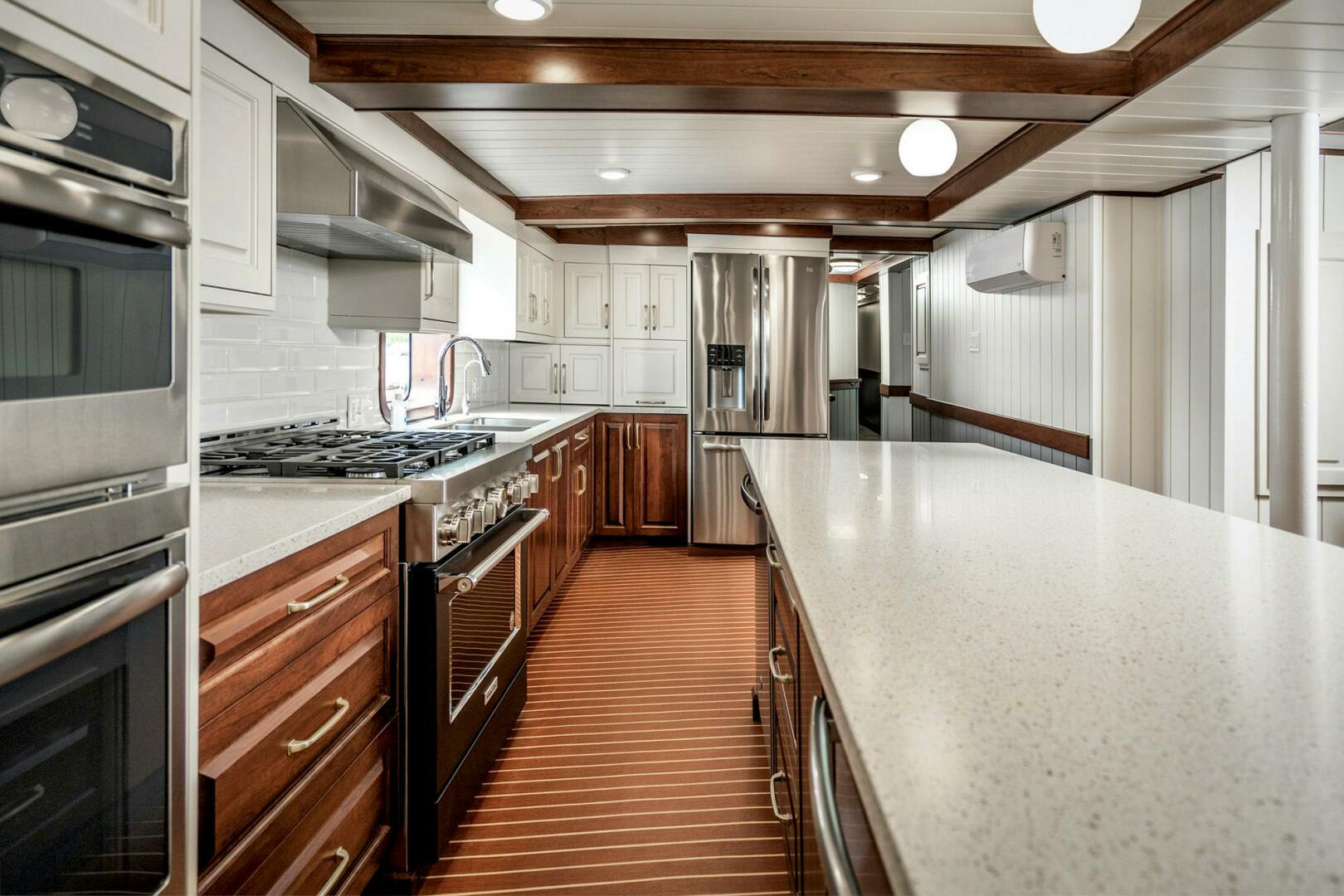 2021 Custom Glovertown Shipyard - Image 19