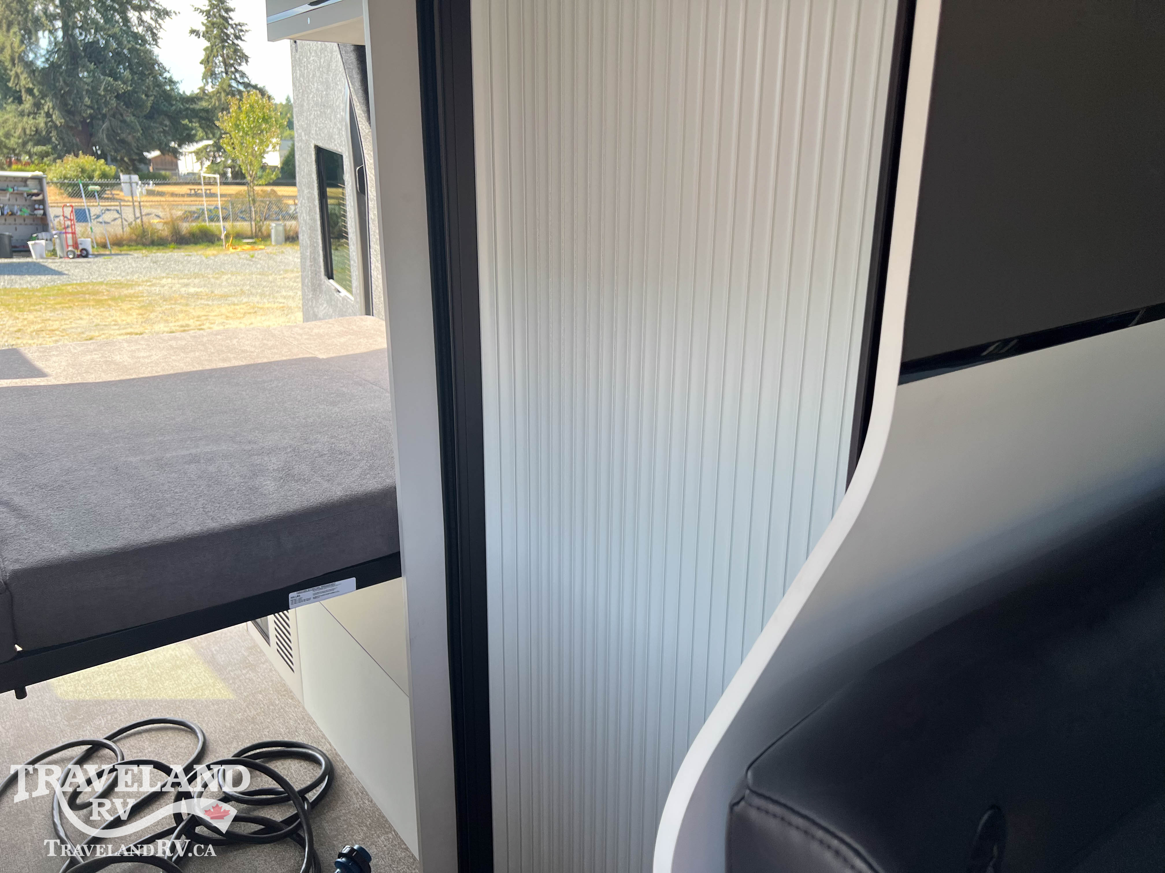 2027 Grand Design Lineage Series VT LVT1 - Image 28