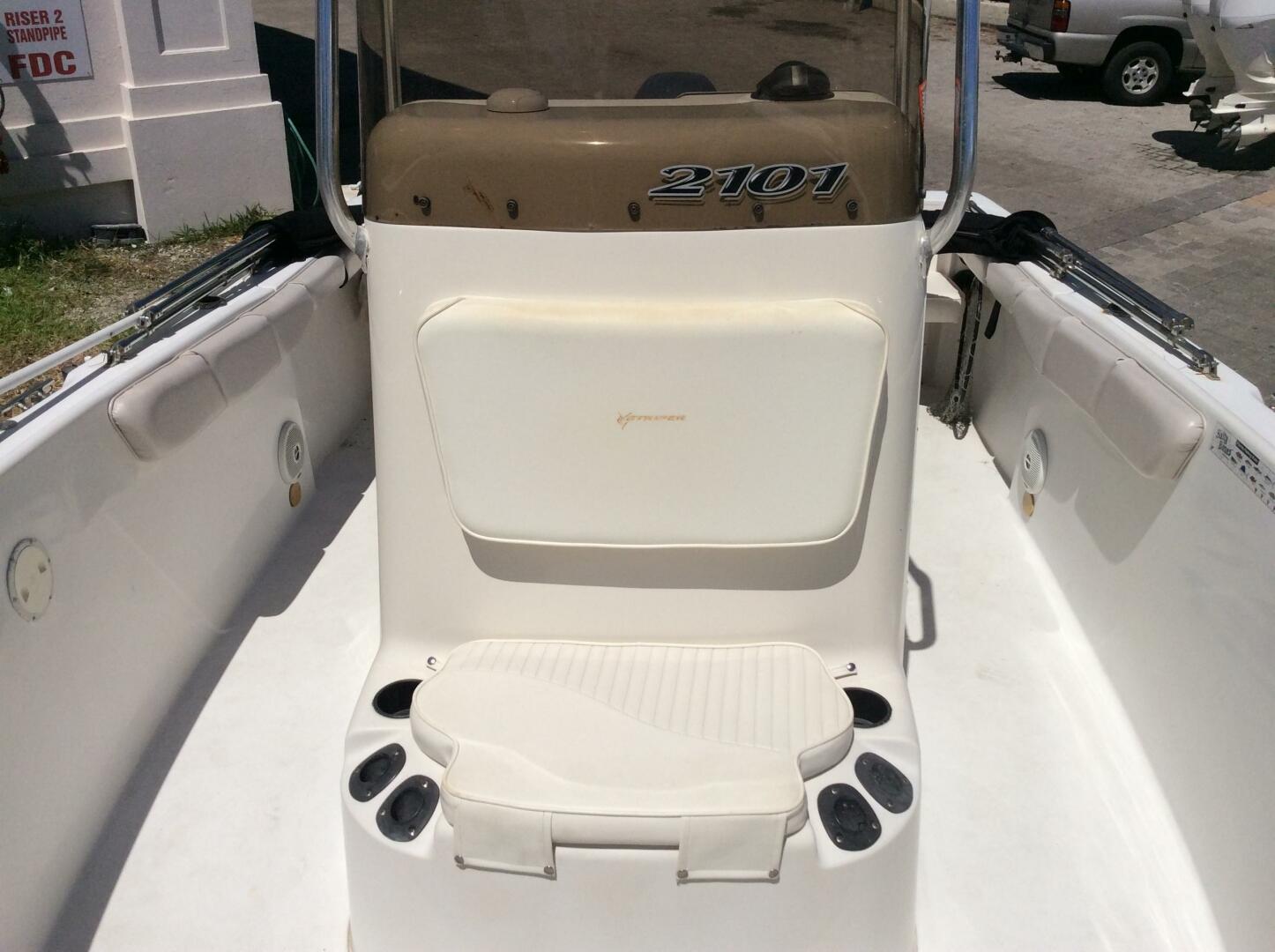 2005 Seaswirl Striper - Image 8