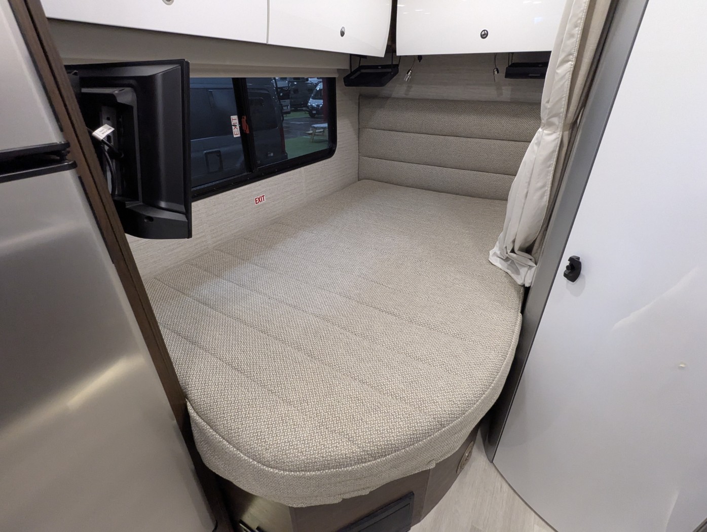 2023 Winnebago View 24J - Image 29
