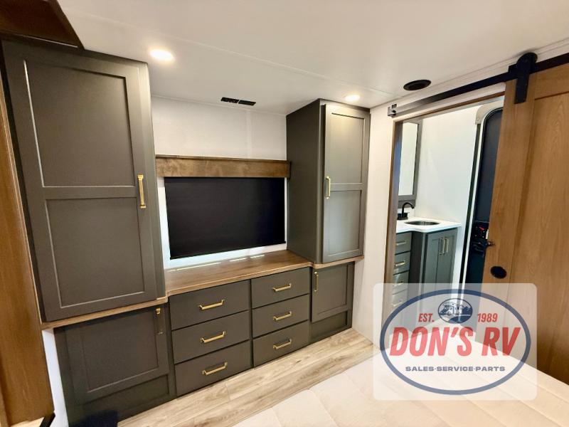 2027 High Country 391TB - Image 32