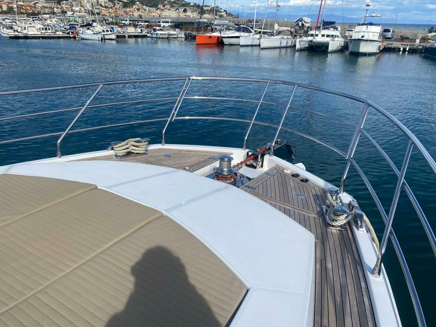 2016 Azimut 77S - Image 5