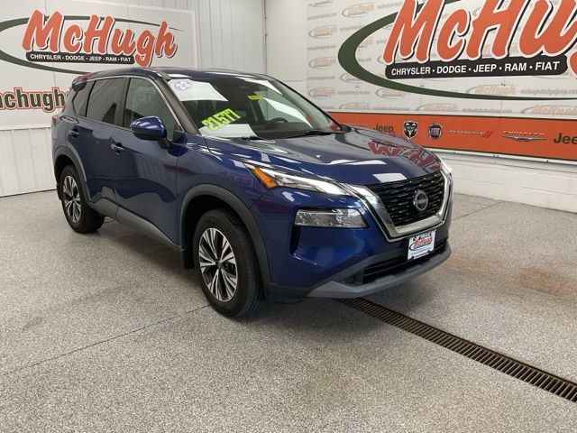 2022 Nissan Rogue Utility 4D SV AWD - Image 3